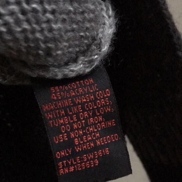 Xmas SALENWT Black white grey stripe sweater - Picture 6 of 6